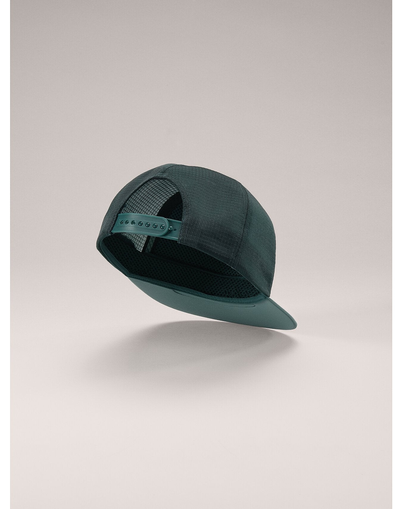 Arc'teryx Logo Trucker Flat