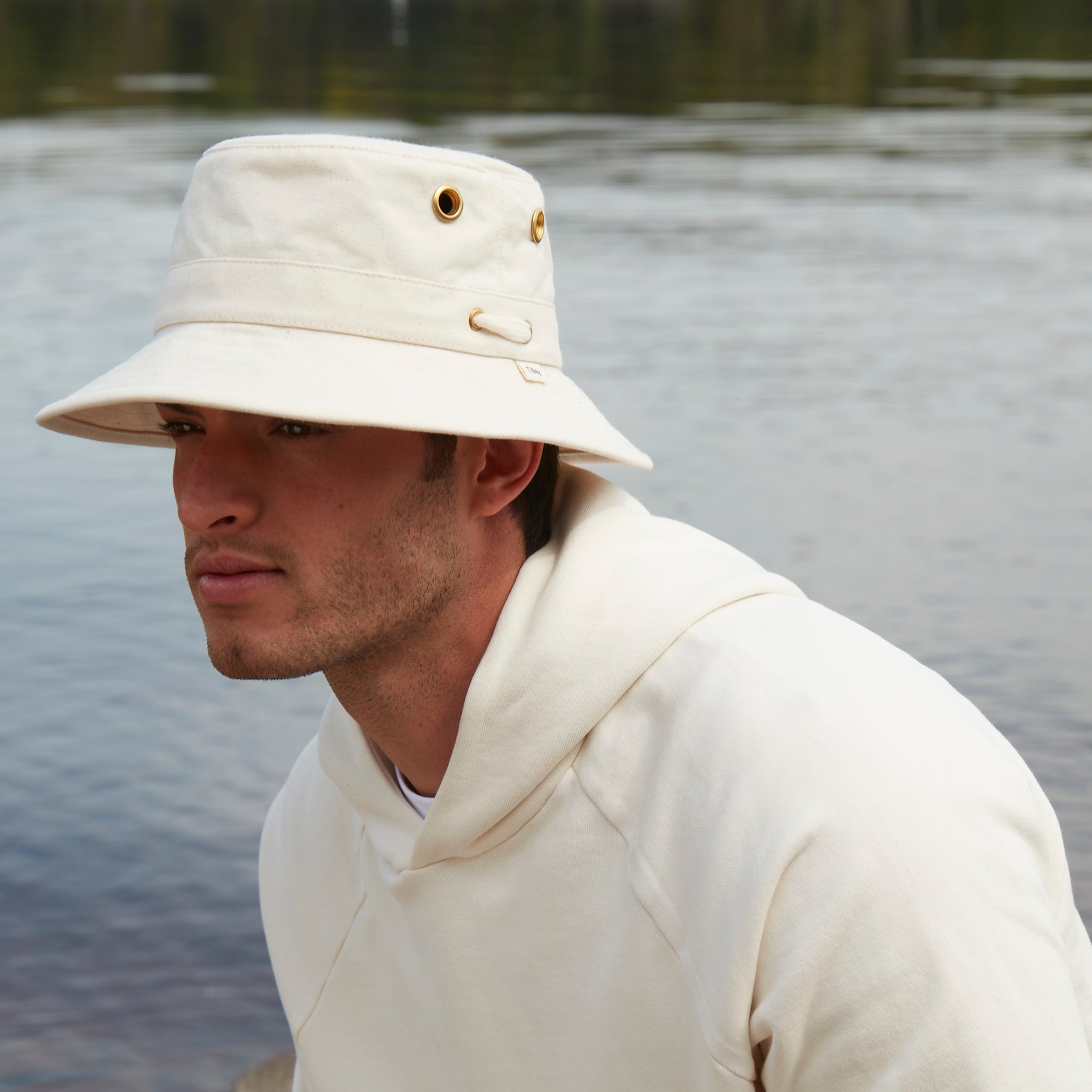Tilley The Iconic T1 Bucket Hat –