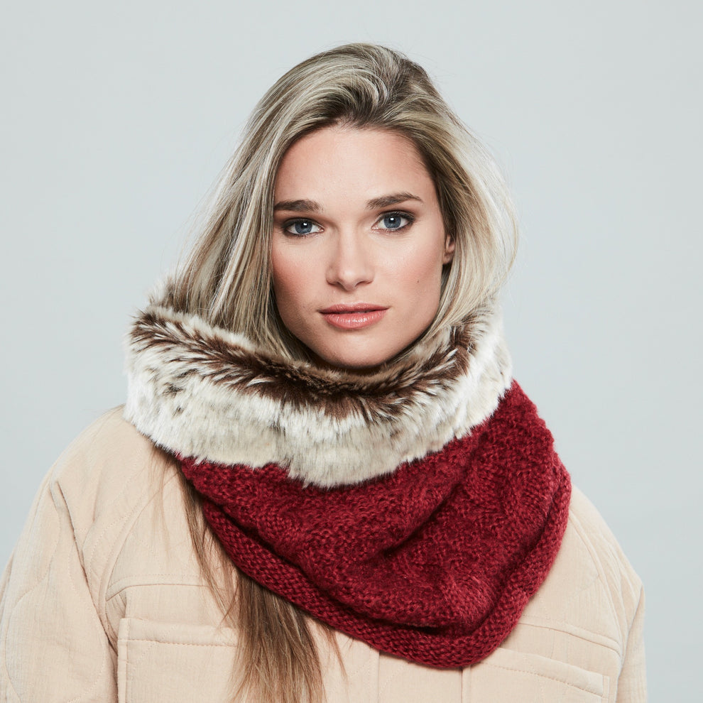 Taboo Neckwarmer