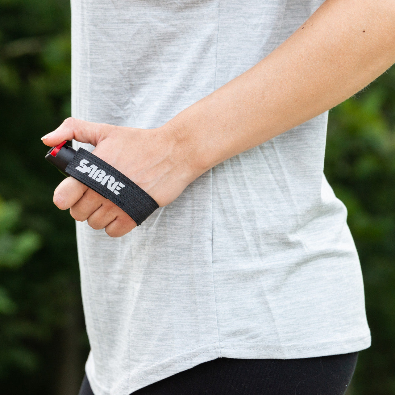 SABRE Runner Pepper Gel w/ Adjustable Hand Strap