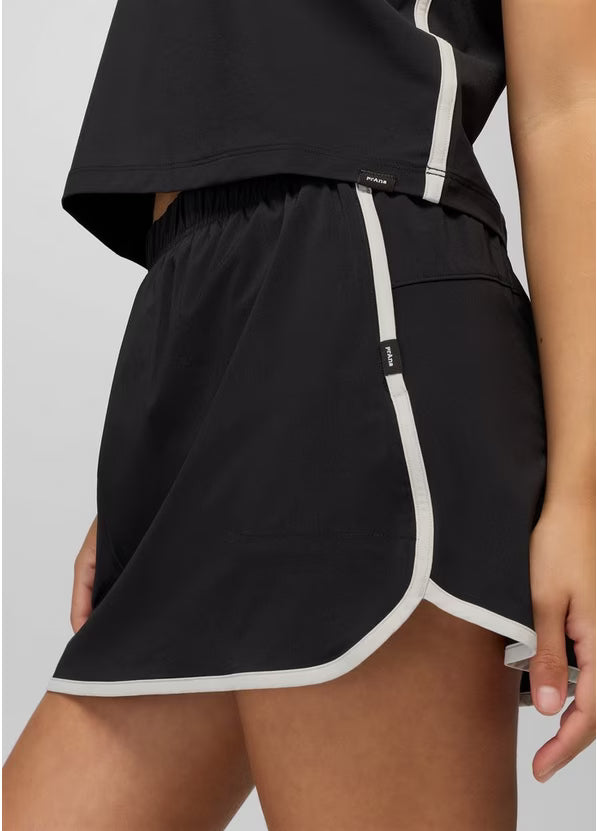 Women's Railay Scallop Skort