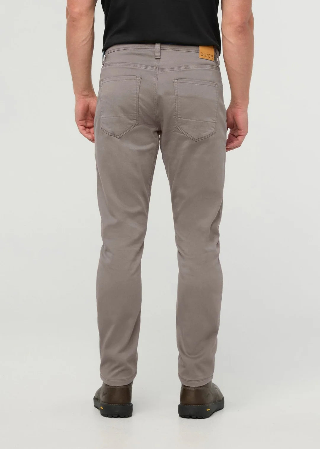 Men's No Sweat Relaxed Taper Pant