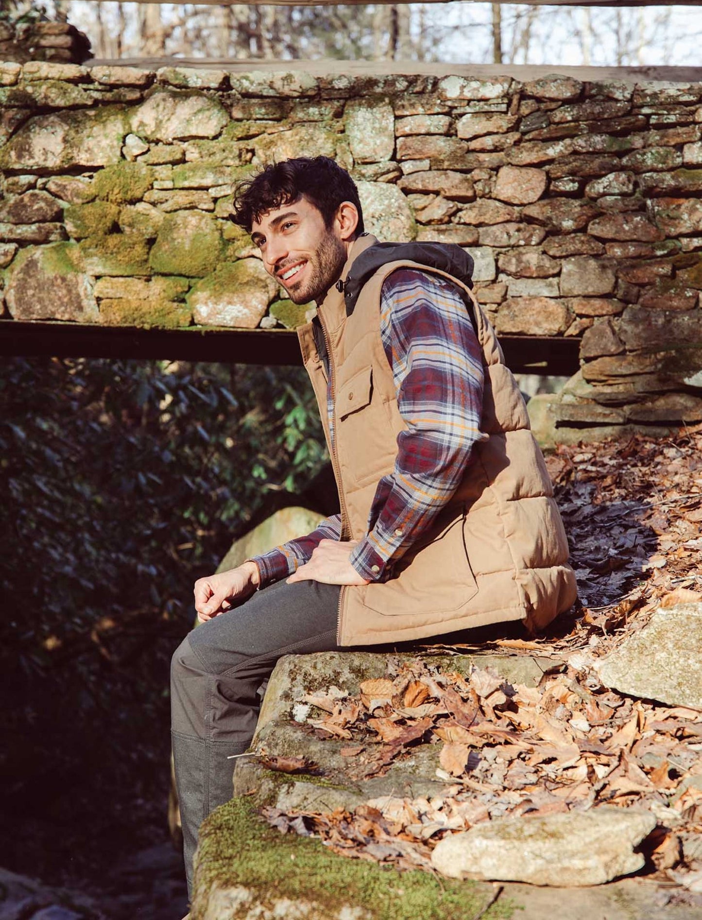 Mountain Khakis Men's Pine Peak Down Vest Classic Fit